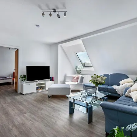 Neue Ruhige Apartment *